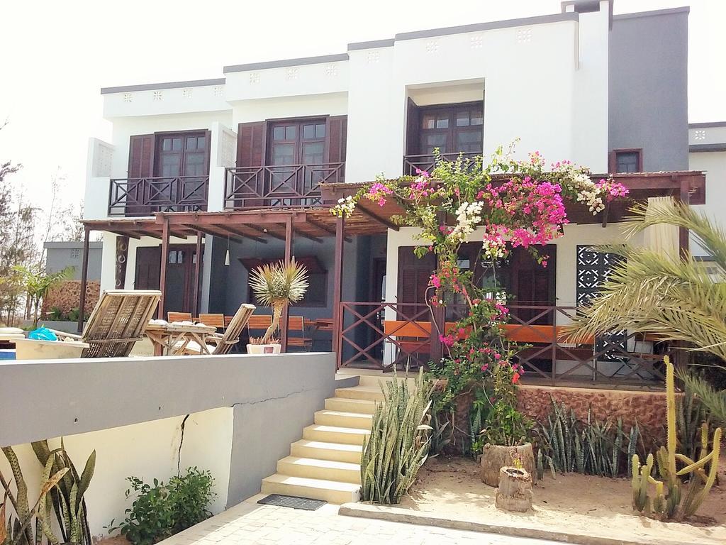Maison D'Hotes Niokobokk Ndiebene Exterior foto